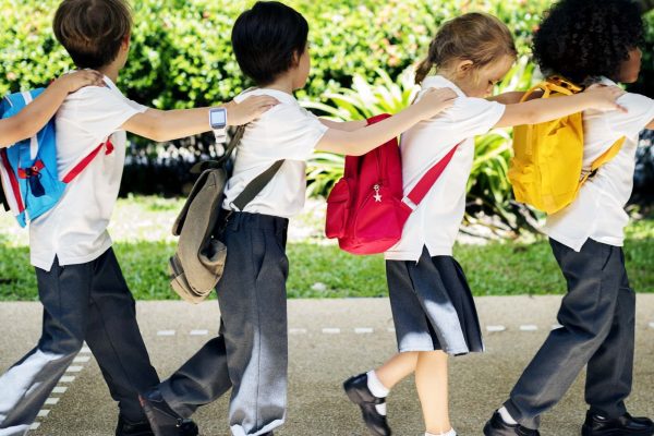 kids-backpack-how-to-choose-Bagscase